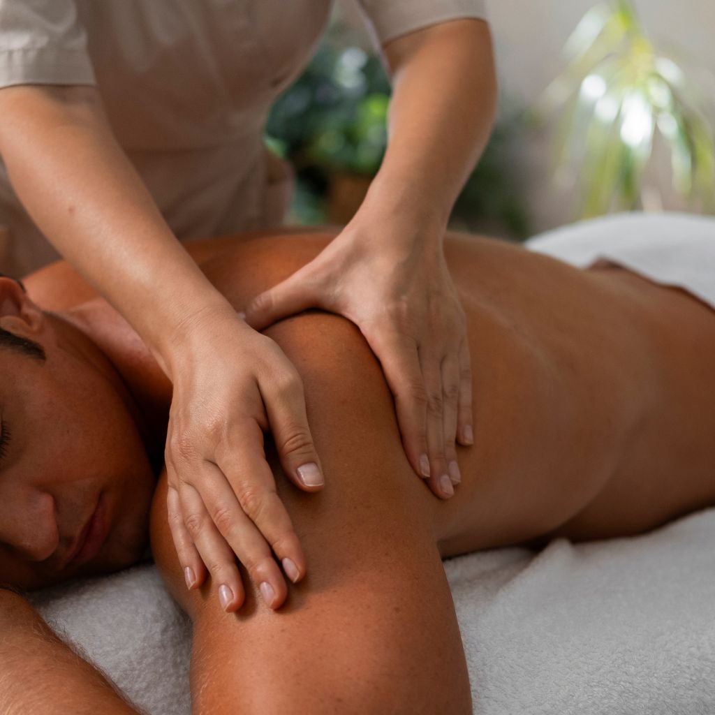 Best deep tissue massage in kolkata
